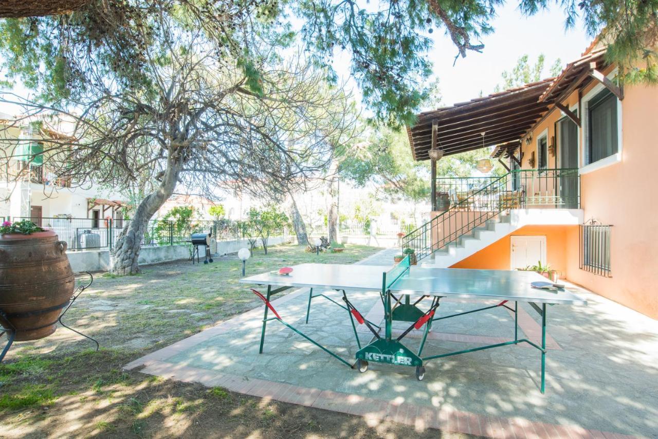 Villa Pefka Нікіті Екстер'єр фото